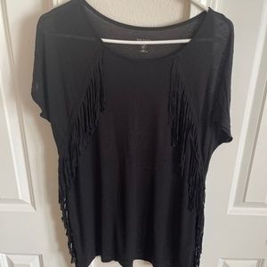 Black fringe tshirt